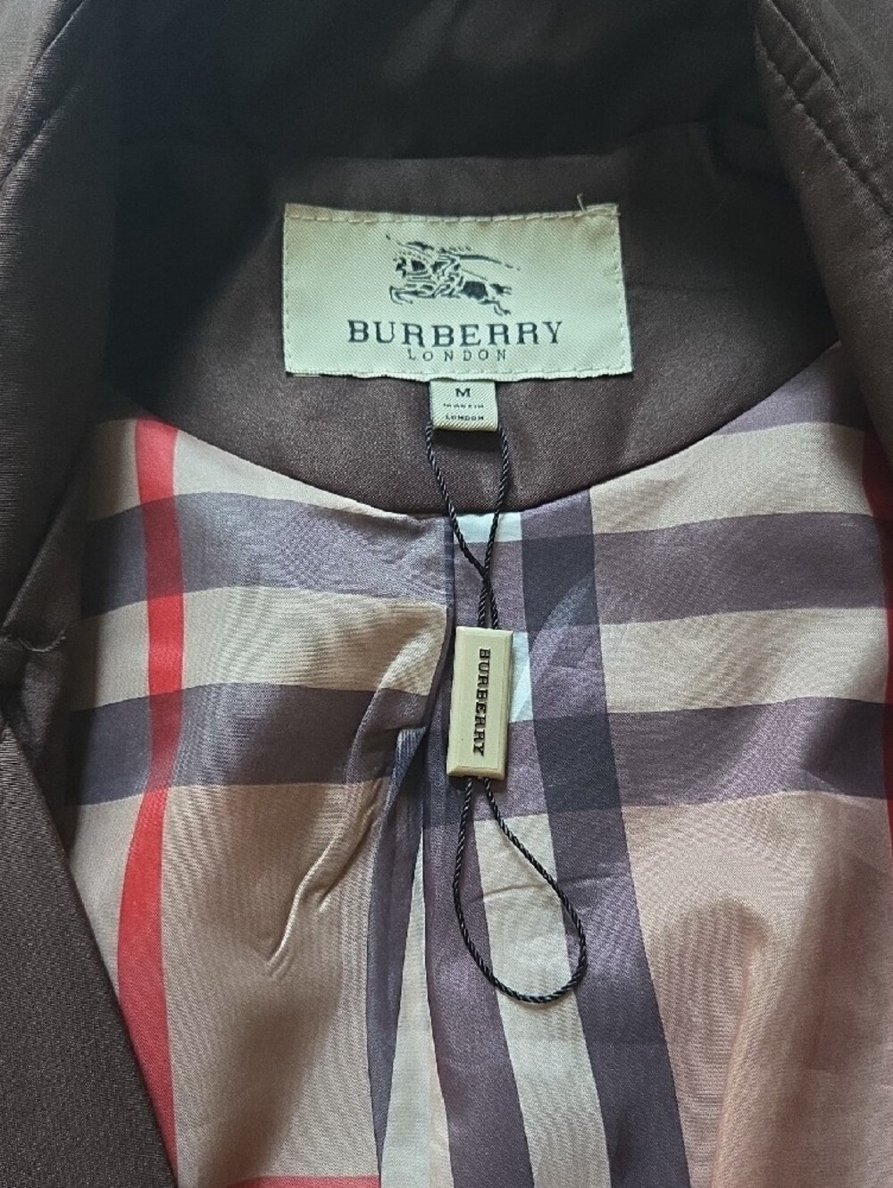 Authentic Burberry London Brown Double-Breasted Trench Coat w/ Nova Check Lining - Picture 4 of 5